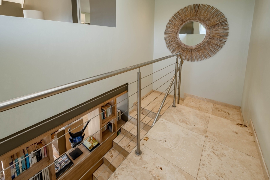 5 Bedroom Property for Sale in Keurbooms River Western Cape